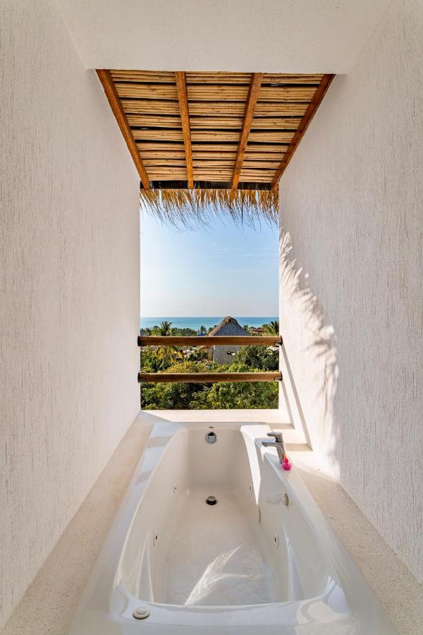 Punta Kai Hotel & Hostal بويرتو إسكونديدو المظهر الخارجي الصورة